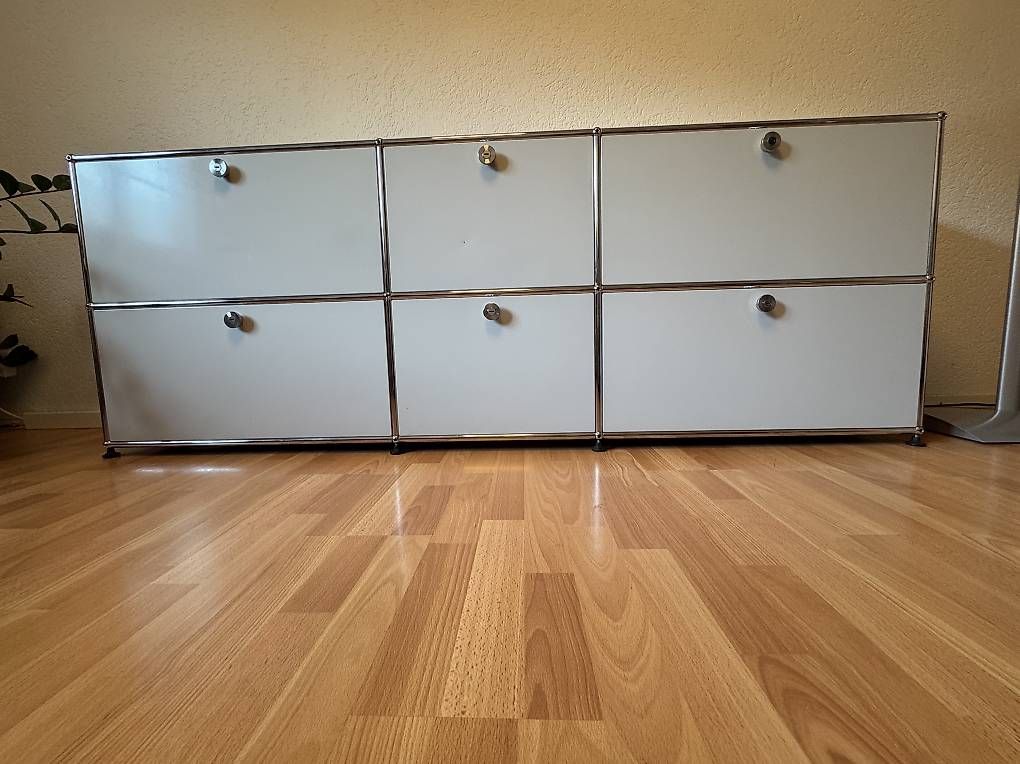 Cassettiere: USM Haller Longboard 200 cm, hellgrau, neue Generation – Usato da Adliswil venduto da sus_l8lg