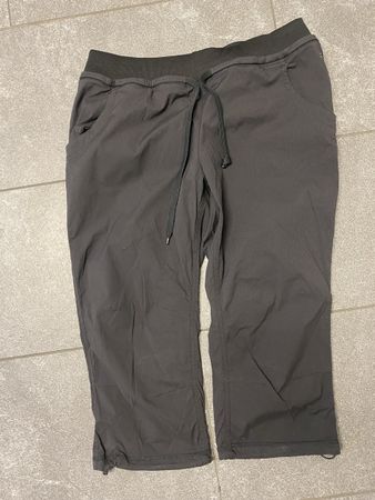 Sport Hose 3/4 Länge H&M Gr. 42