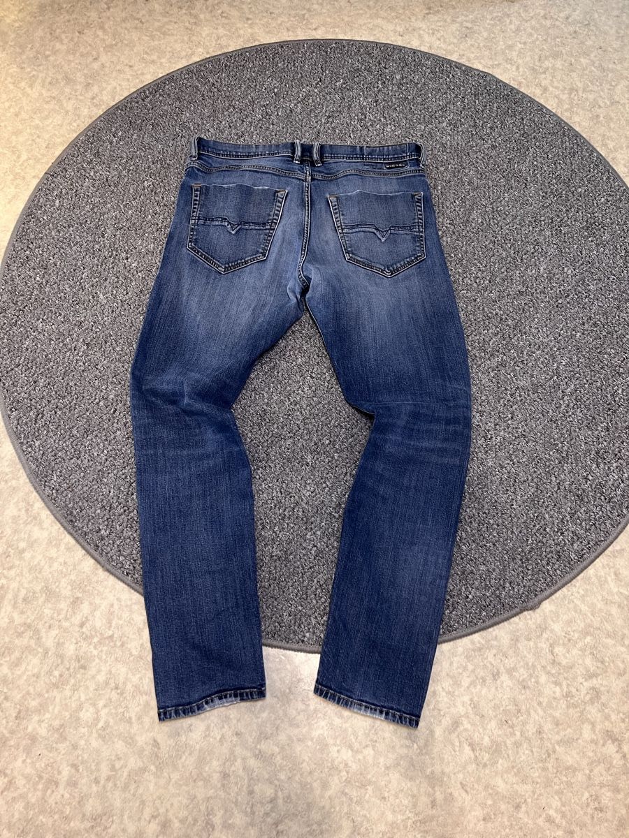 Diesel Jeans: Diesel Jeans Herren Jeans Gr. 34 – Nuovo (secondo la descrizione) da Basel venduto da caj_l6qk 2