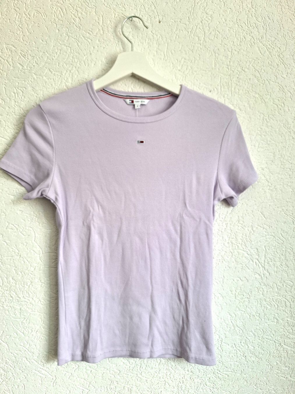 Tommy Hilfiger T-Shirts: Tommy Jeans  2 T- Shirt Gr. S – Gebraucht aus Frenkendorf von Fippe1 2