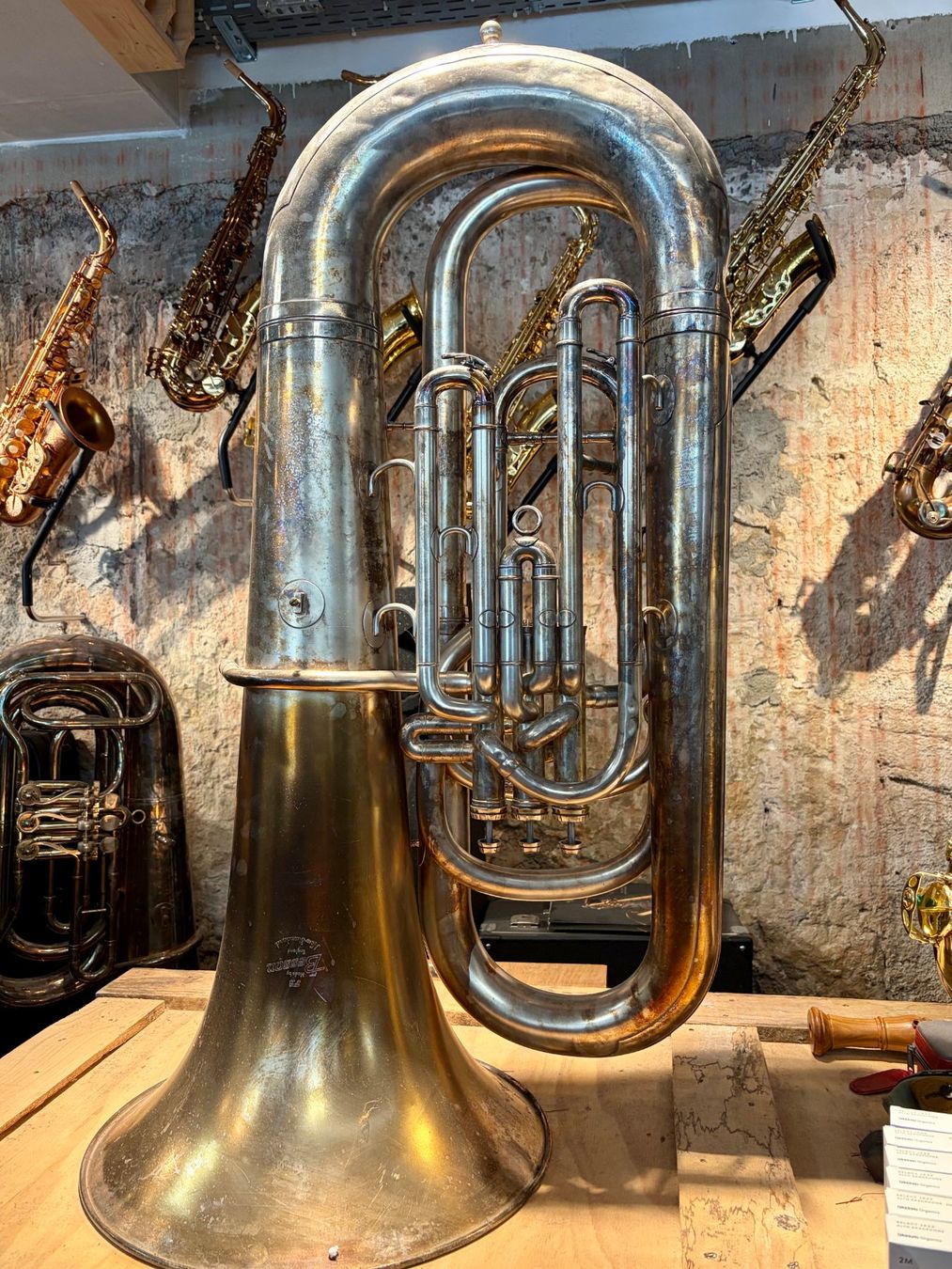 Besson Strumenti musicali: Basse Bb Besson New Standard Argenté - Occasion – Usato da Neuchâtel venduto da Music_Avenue 1