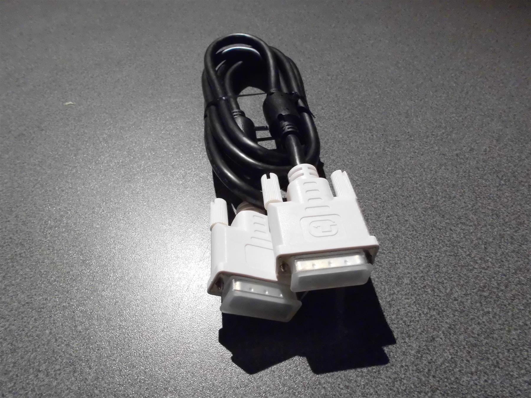 Kabel: DVI-Kabel – Gebraucht aus Zürich von abraxas1291