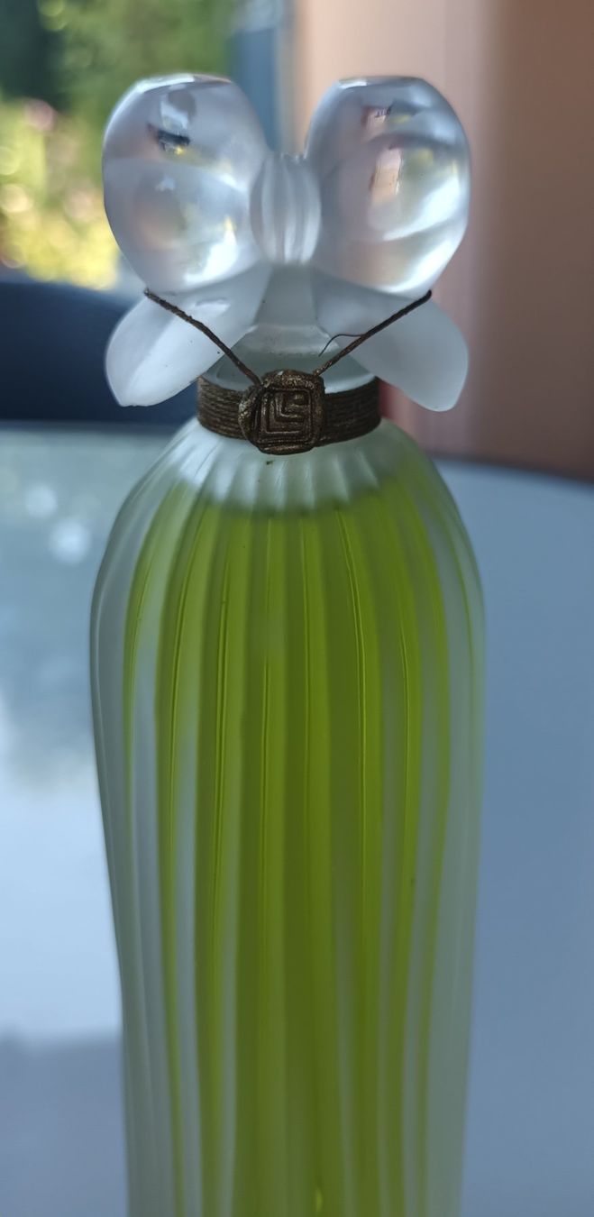 Flacon Ancien 'Mon Image' - Eau De Parfum Lucien Lelong - Vintage Floral