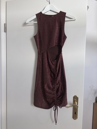 Glitzerkleid