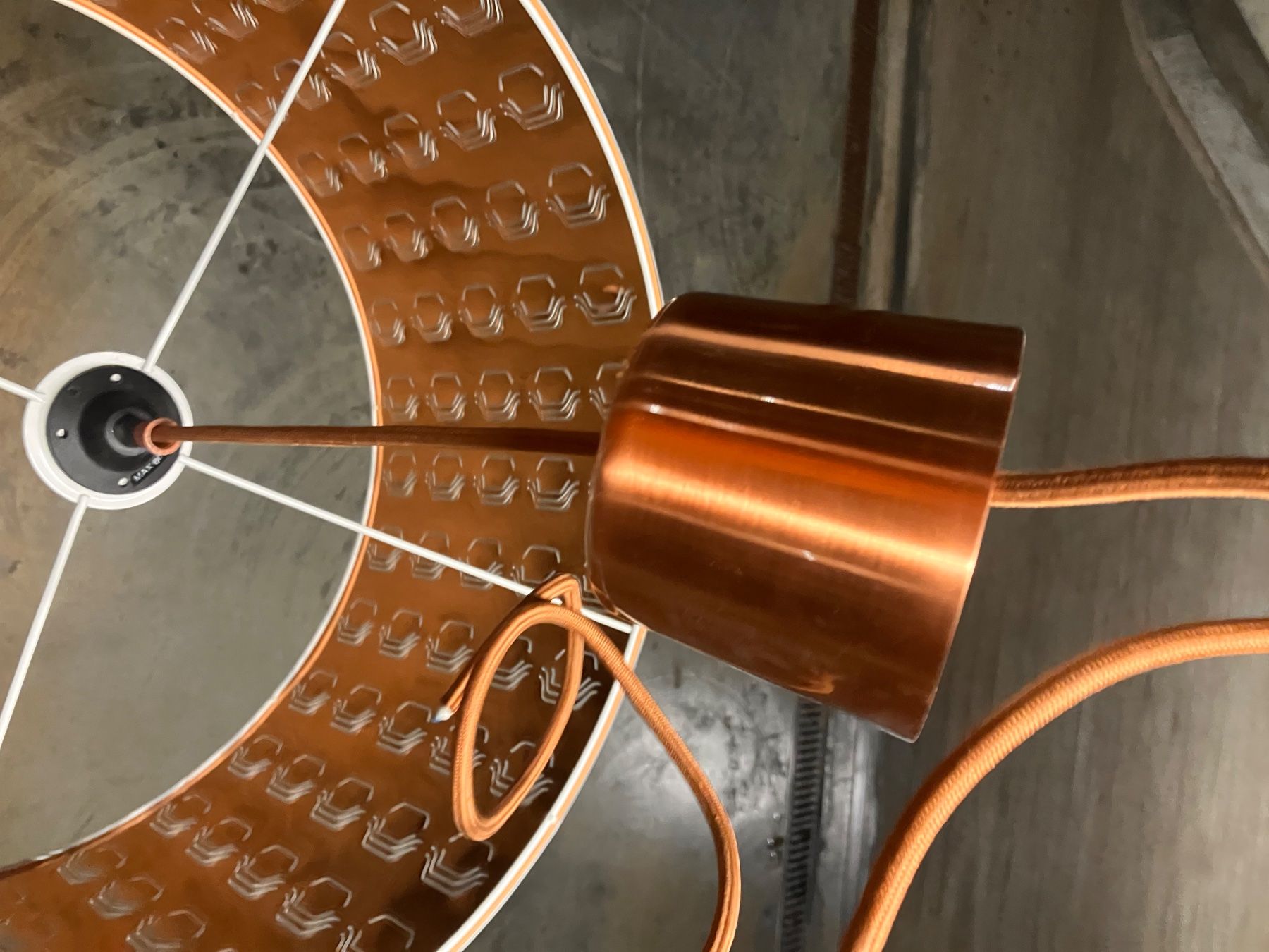 Ikea Lampadari & plafoniere: Hängeleuchte kupferfarben, moderner Look, top Zustand – Usato da Benglen venduto da omaha 2