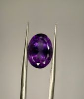 Ab 1 Fr. - 5.76 ct natürlicher Amethyst