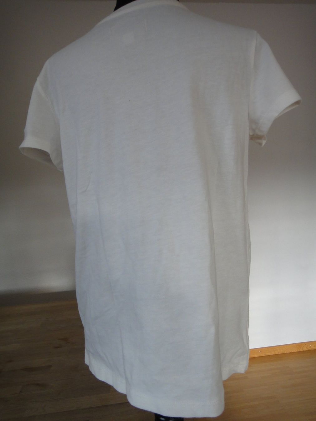 Blouses, T-shirts & Tops: T-Shirt neu 10 Jahre – Neuf (Voir description) à Winterthur par LemonTree5 1