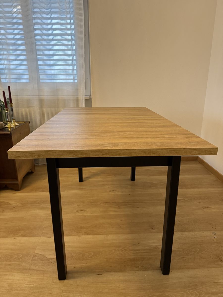 Tische: Esstisch – Neu (gemäss Beschreibung) aus Winterthur von leacatalinaa