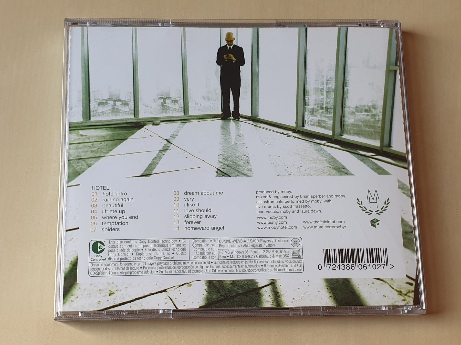 CDs: Moby Hotel – D'occasion à Stansstad par collectorsshop 1