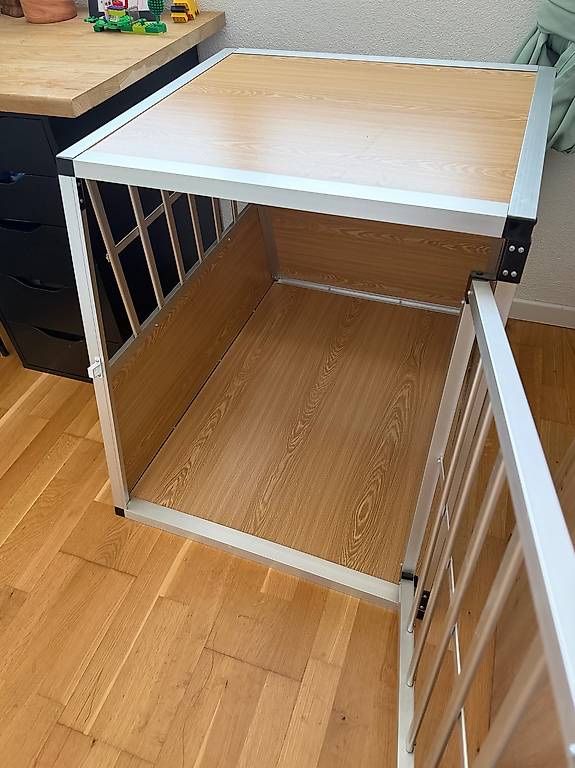 Niches, paniers: Hundebox Alu Grösse M – Neuf (Voir description) à Kestenholz par Yosh 1