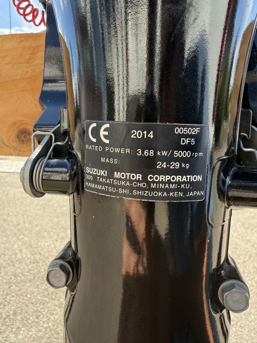 Motori: Suzuki 5PS Aussenbordmotor – Usato da Uffikon venduto da Ruix886 3