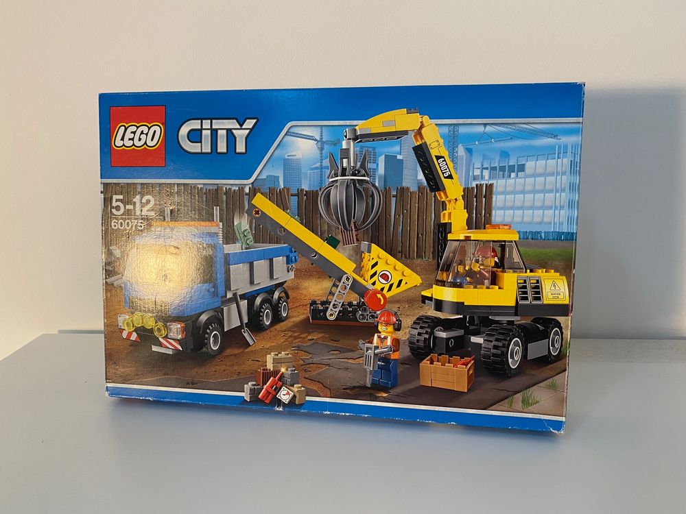 LEGO 60075 - City - Bagger und Transportwagen | Kaufen auf Ricardo