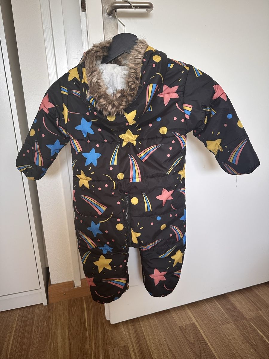 Completi: snowsuit, size 90 – Usato da Zollikerberg venduto da sha_r9g6 2