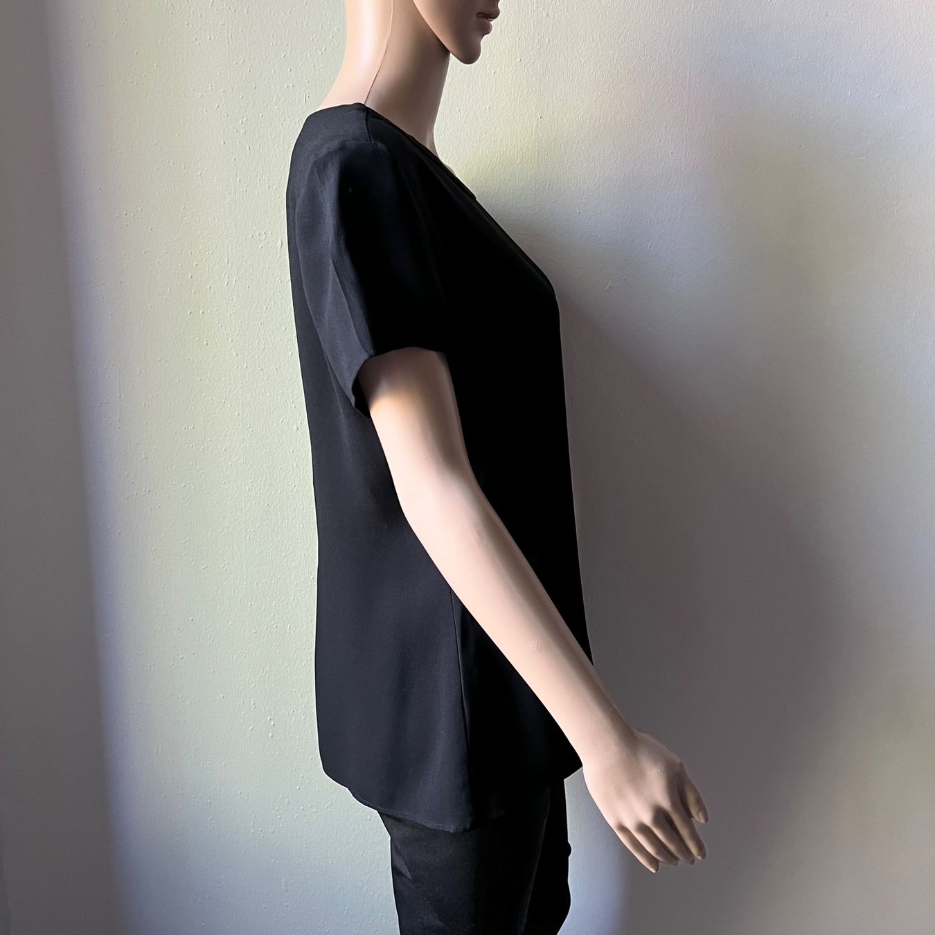 T-shirt: LAWRENCE GREY Shirt 🖤 – Usato da Zürich venduto da ClosetQueen 3