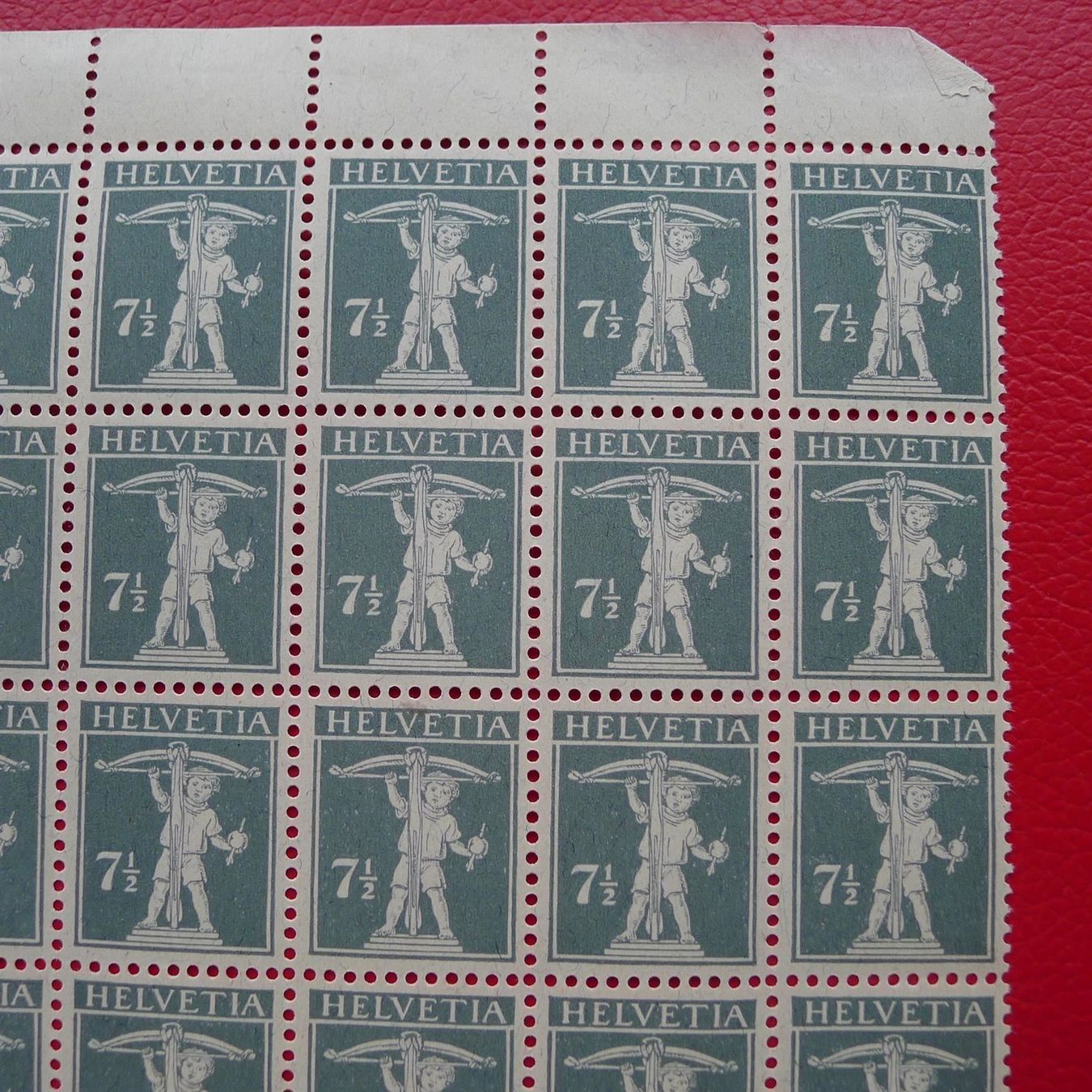 Tutti i francobolli: 1918: 138II, 40er BOGEN ** postfrisch, +TAB oben, Kat: 200.- – Usato da Sursee venduto da Luzernerraute 2