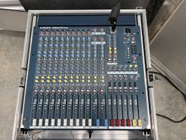 Allen & Heath MixWizard WZ3 14:4:2 inkl. Flightcase