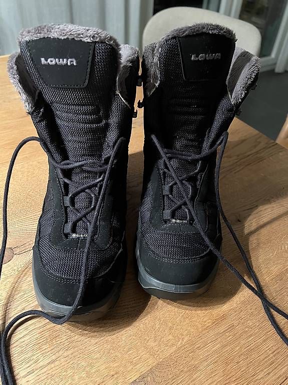 Damenschuhe: Lowa Winterschuhe 37,5 – Gebraucht aus Niederscherli von ste_2pj6
