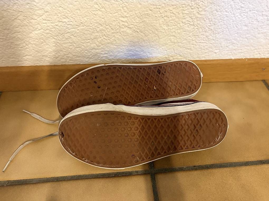 Vans Herrenschuhe: Vans Old Skool Bordeaux Gr. 44 – Gebraucht aus Niederrohrdorf von k.schaffner 3