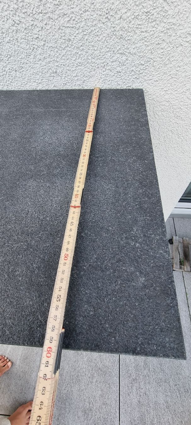 Tische: Stehtisch Granitplatte Nero assoluto – Gebraucht aus Lachen SZ von Rosenlunik 3