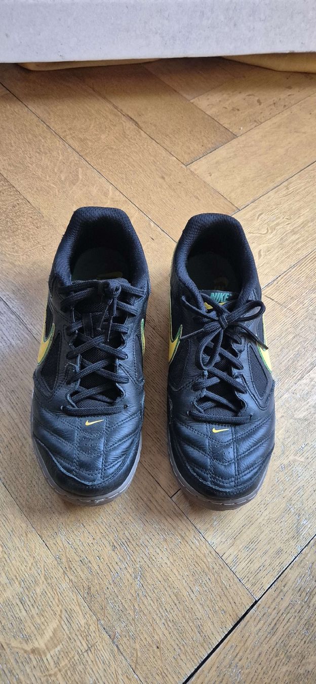 Nike Herrenschuhe: Nike Gato UNISEX – Gebraucht aus Biel/Bienne von kodama_kiiro 1