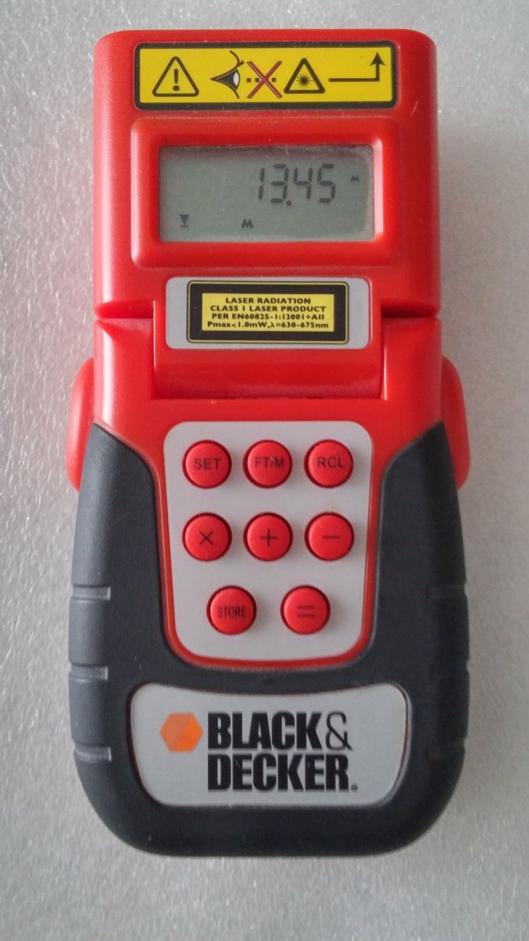 Misurare: Black + Decker BDM100 Distanz-Entfernungsmesser – Usato da Zürich venduto da sendbad 1
