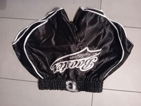 BOOSTER Muay Thai Shorts M neu