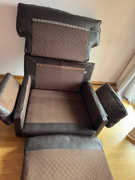Sessel: Salon véritable cuir – Gebraucht aus Chavannes-de-Bogis von art_g52m 1
