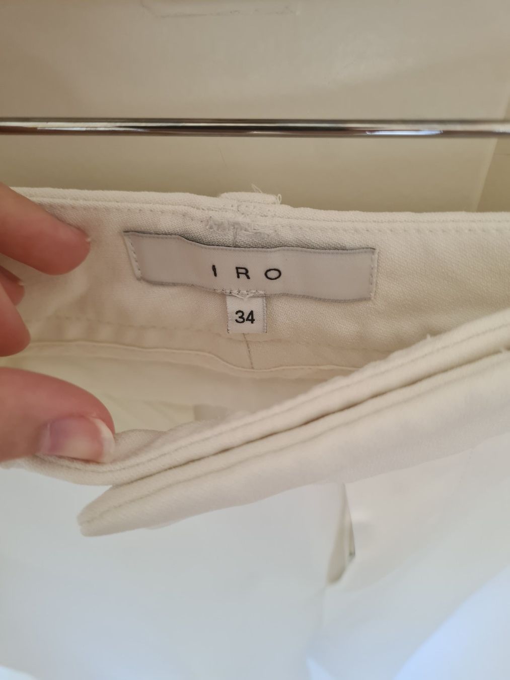 Iro Pantaloni: Pantalon cigarette IRO – Usato da Genève venduto da cece22 4