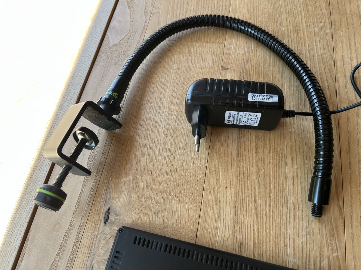 Lampade: Raleno Video Light 19.5W Softlight – Usato da Wikon venduto da Onyx_flier 2