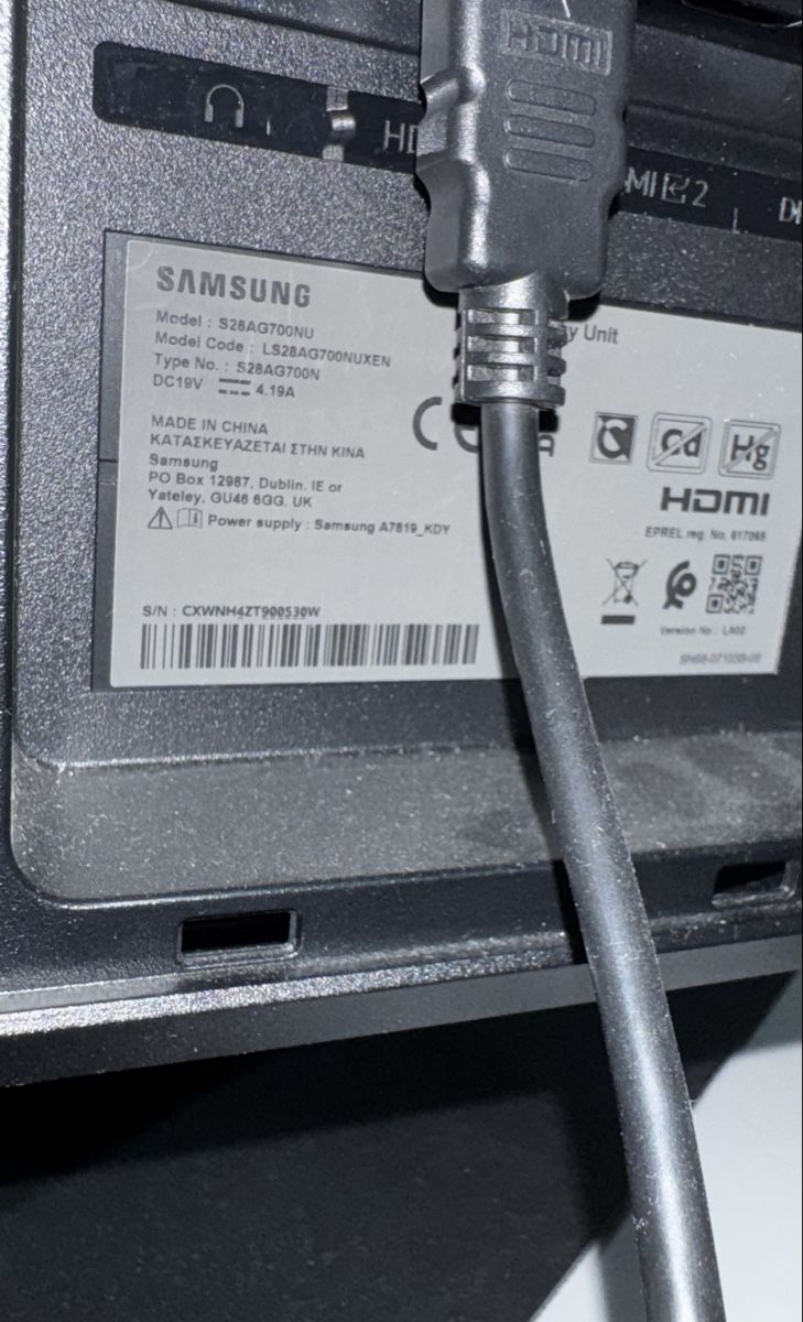 Samsung Monitor: Samsung Odyssey G7 4K 144hz – Nuovo (secondo la descrizione) da Wohlen AG venduto da mih_675k 1