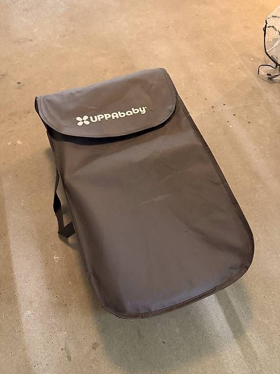 Carrozzine: Uppababy Vista – Usato da Riedikon venduto da Spheroz 3