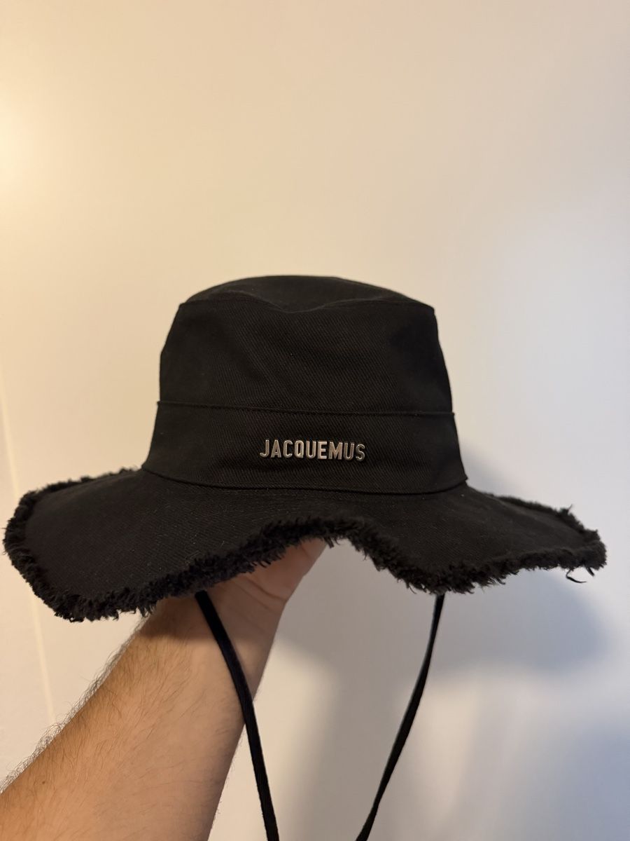 Jacquemus Chapeaux, bonnets & casquettes: Jacquemus hat – D'occasion à S. Antonino par Mc2495 1
