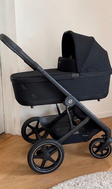 Cybex Poussette: Kinderwagen Cybex – Neuf (Voir description) à Unterentfelden par Maxinenotter