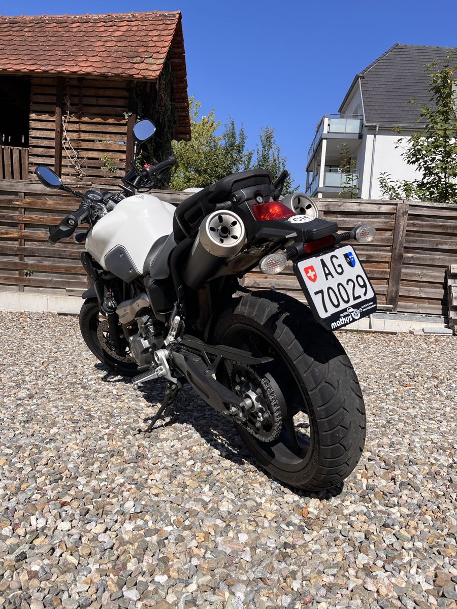 Yamaha Strada: Yamaha MT-03 – Usato da Lausen venduto da sokratess 2