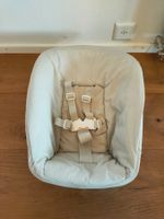 Stokke Tripp Trapp Newborn Set hellgrau mit Gurten