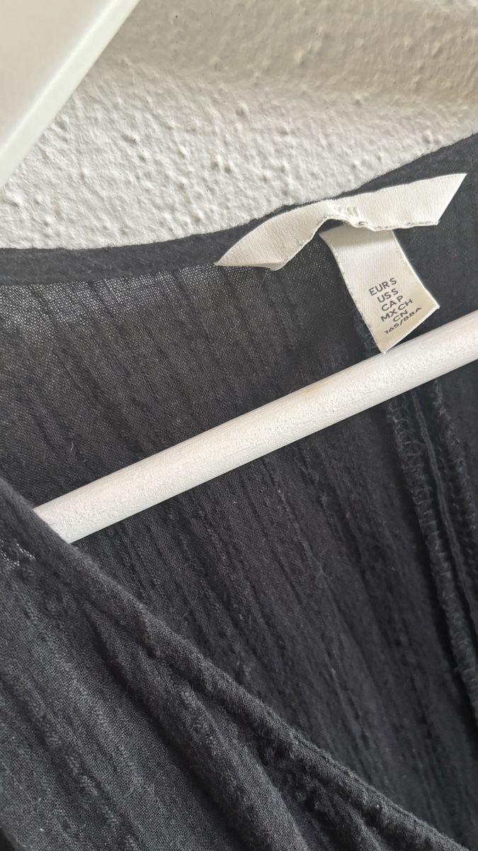 Jumpsuits: Schwarzer Jumpsuit mit Cut-Outs  – Neuf (Voir description) à Roggwil BE par R.. 1