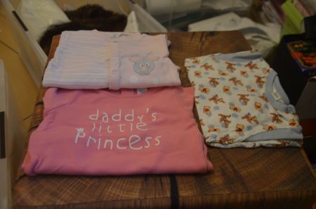TAILLE 62- 3 PIJAMAS