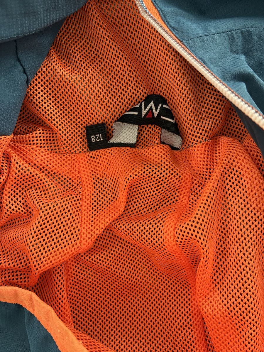 CMP Vestes & Manteaux: tolle Regenjacke Gr 128 CMP – D'occasion à Jona par Brigitte84 2