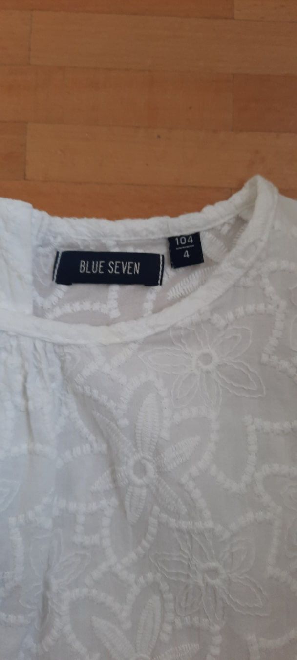 Vestiti & Gonne: Weisses Röckli / Kleid Grösse 104 – Usato da Staufen venduto da suzykathmandu 1