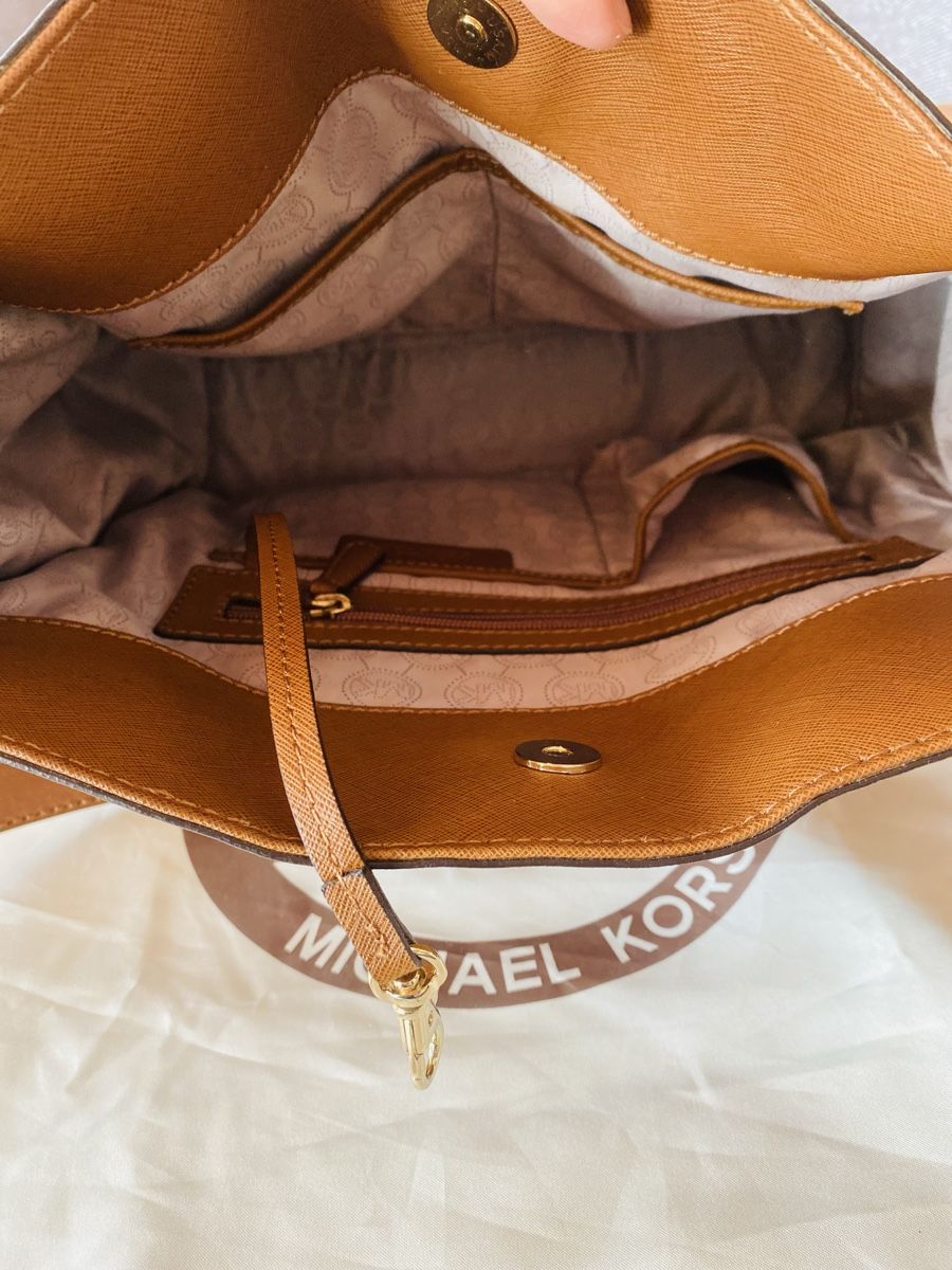 Michael Kors Borse: Michael Kors braune Handtasche – Nuovo (secondo la descrizione) da Gossau ZH venduto da Lia_Chris 3
