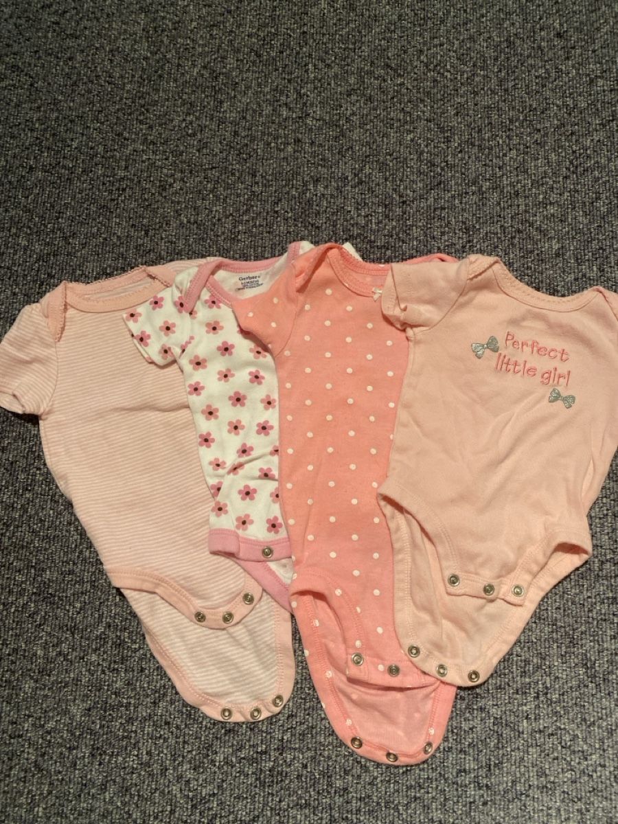 Chemises, Tops & T-shirts: 7x Mädchen Body pack 62  – D'occasion à Wengi b. Büren par sch_dmj5 1