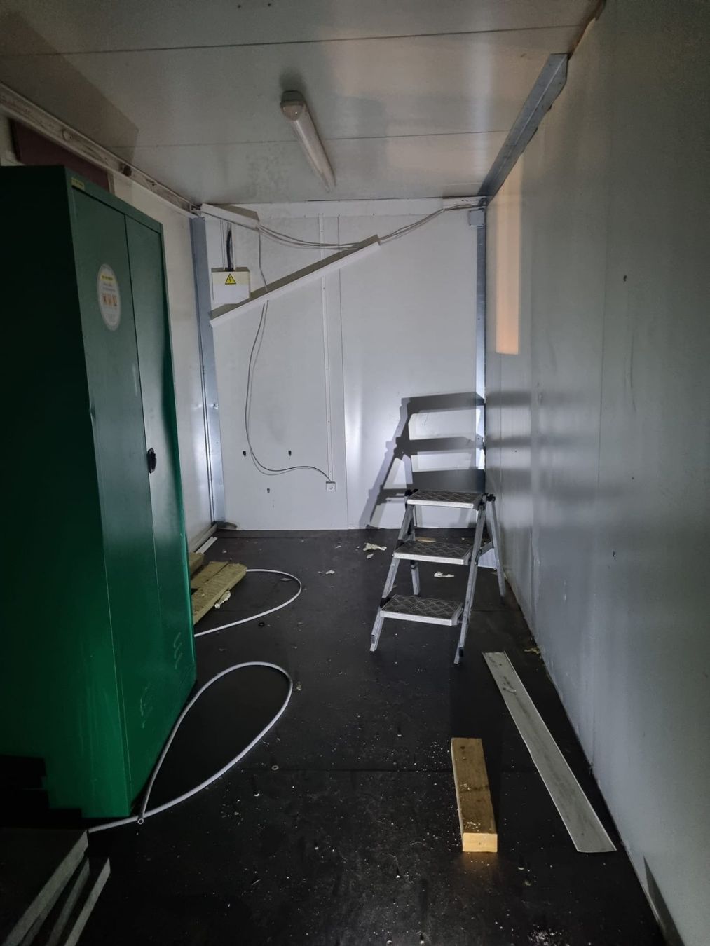 Contenitori edile: Container – Usato da Thayngen venduto da ale_2r2x 7