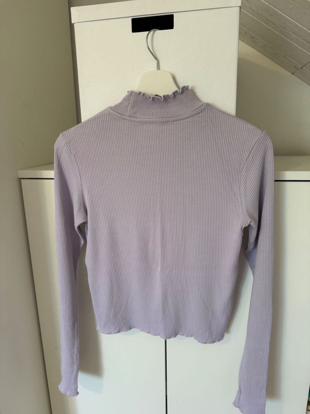 Maglioni & Felpe: Langarmshirt Stradivarius – Nuovo (secondo la descrizione) da Arbon venduto da flowerandfound 1