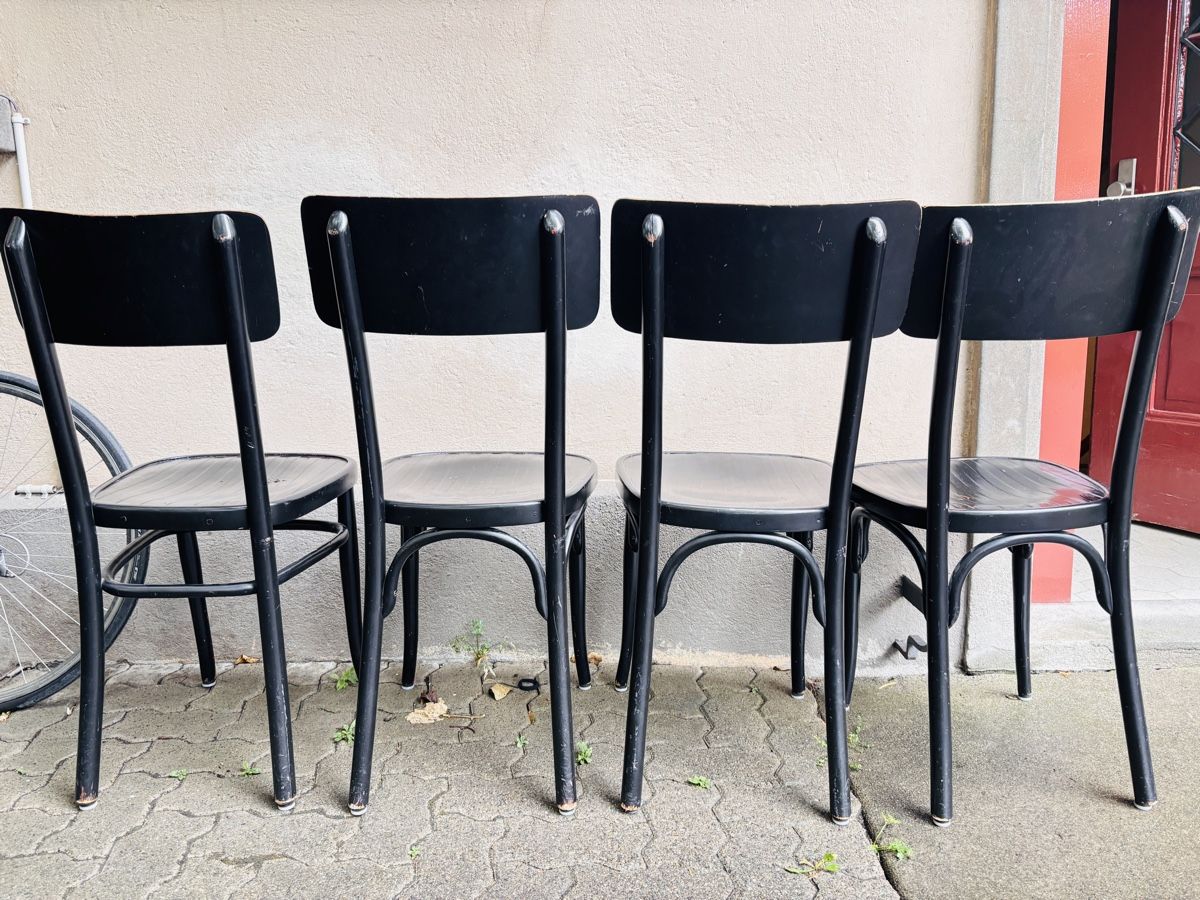 Chaises: Klassische Beizerstühle 4 Stk. – D'occasion à Zürich par Donaxolotl 5