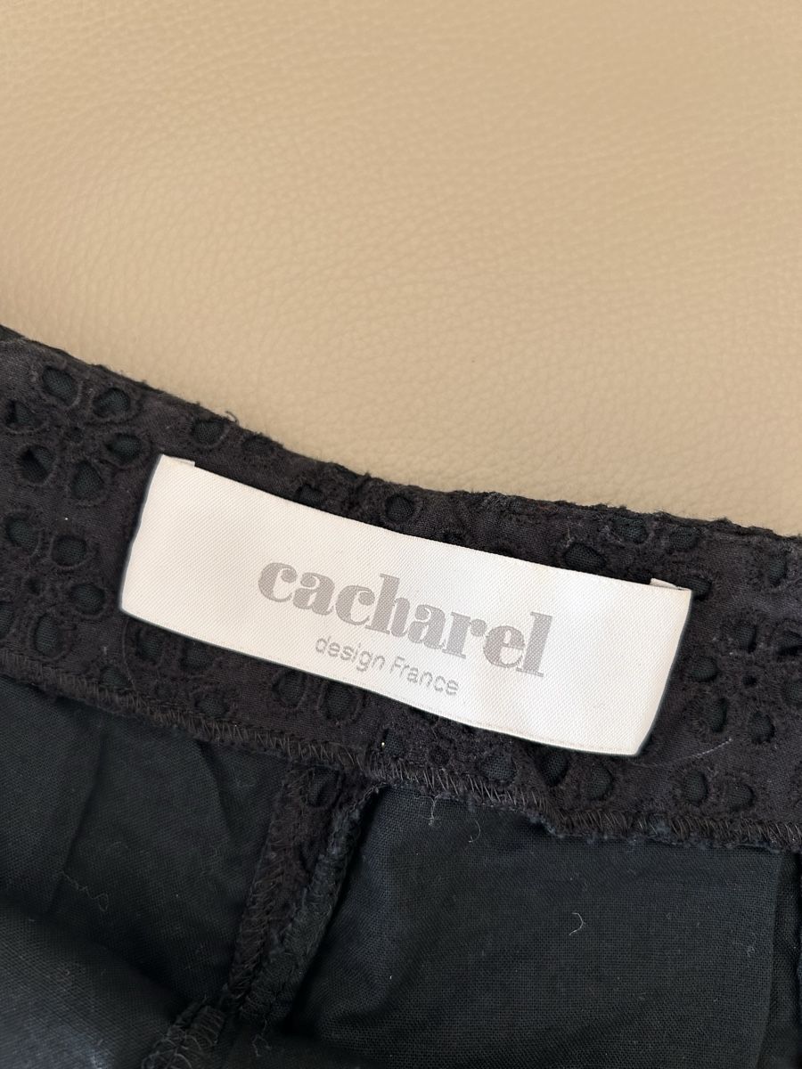 Cacharel Pantaloni: Cacharel shorts – Usato da Zürich venduto da evasara 2