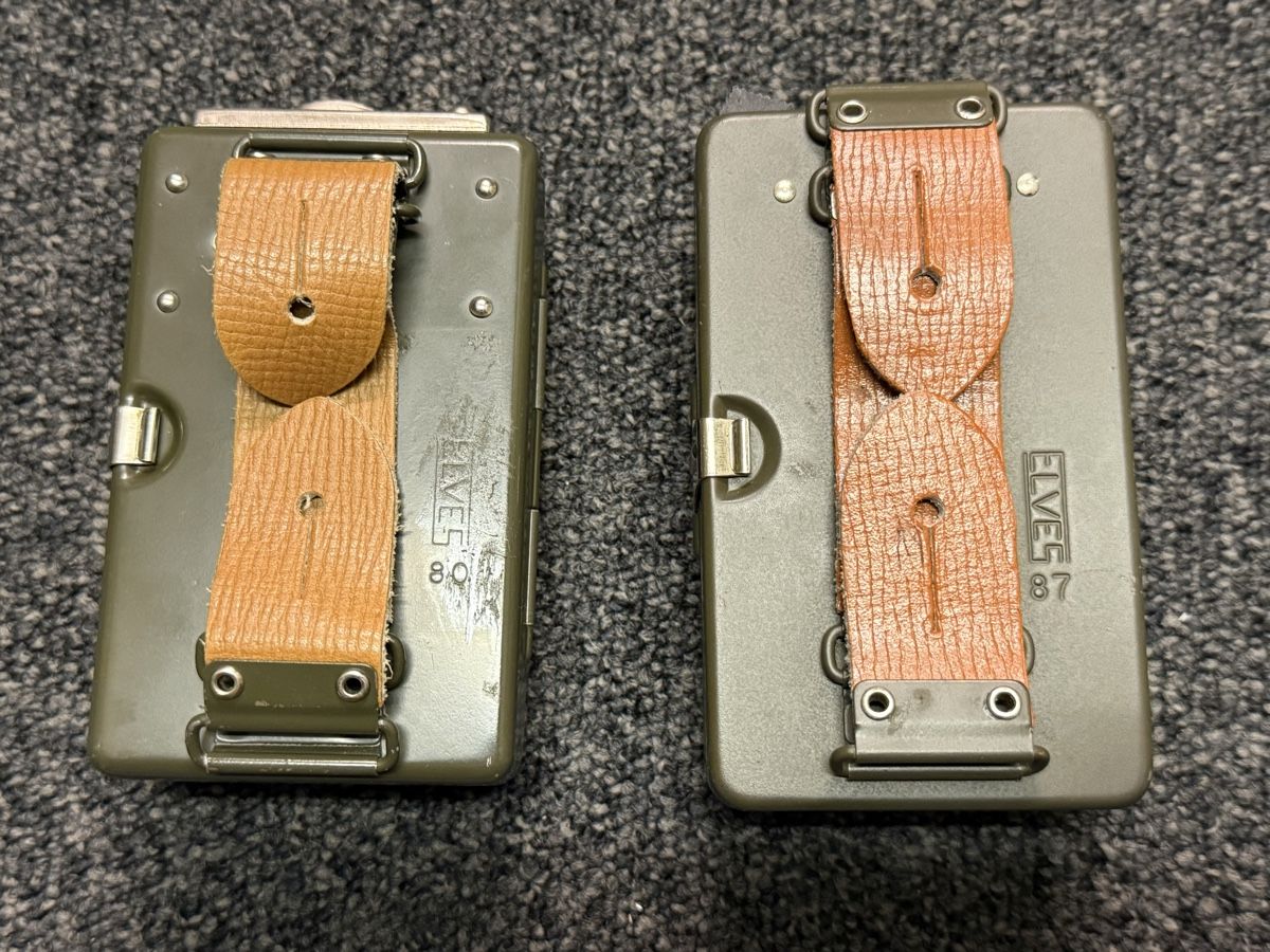 Schweizer Armee Lampen: Schweizer Armee  - 2 Taschenlampen  – Gebraucht aus Zürich von daki81 1