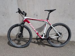 BIXS Core 220: Top Zustand! Mountainbike für den Sommer!