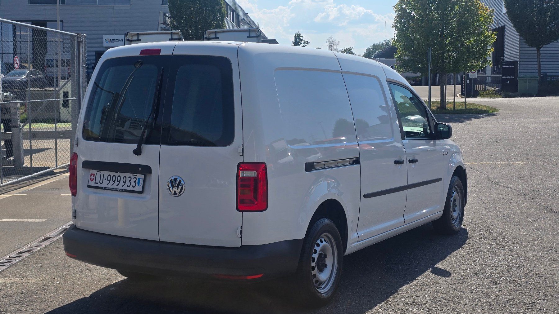 VW Veicoli commerciali: VW CADDY 2.0 TDI ab MFK – Usato da Emmenbrücke venduto da meu_2j8p 3
