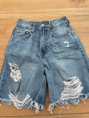 Short Jean Déchiré Taille Haute