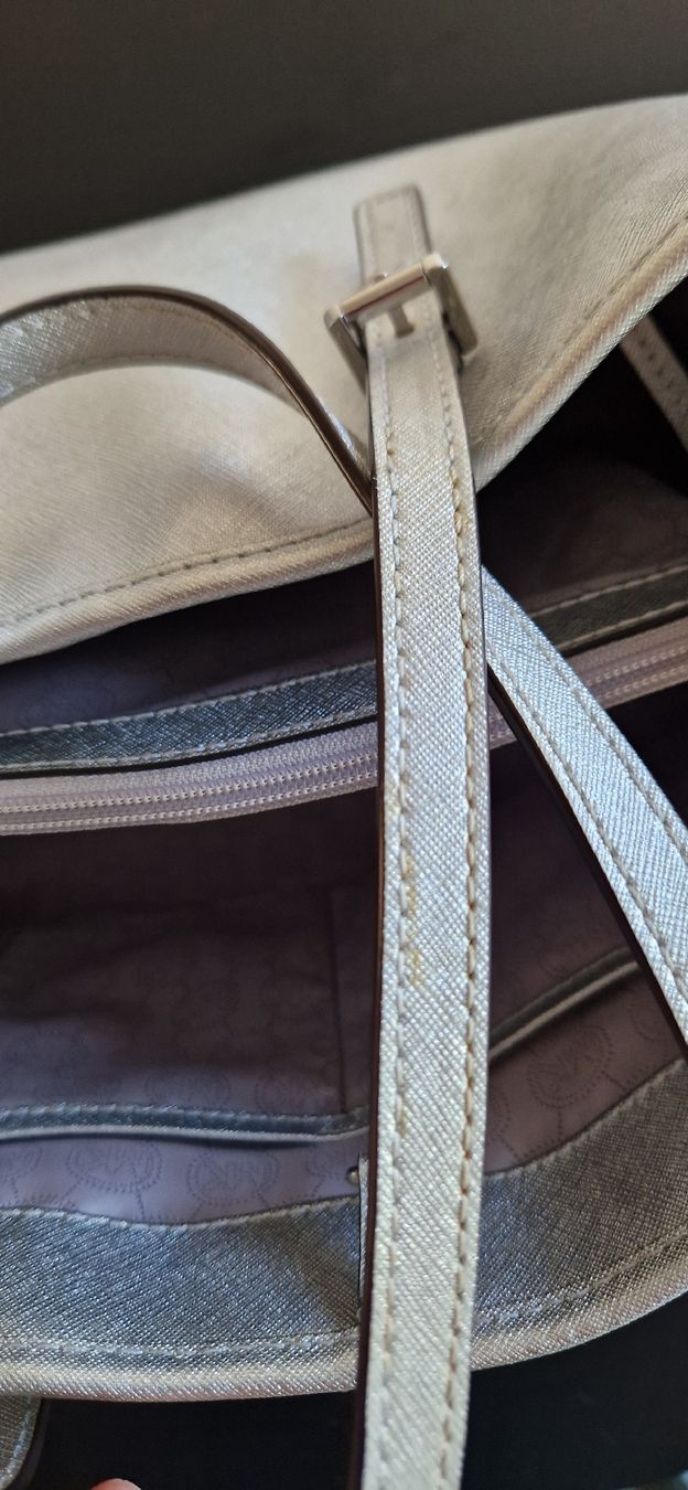 Michael Kors Borse da donna: Silberne Michael Kors Tasche – Usato da Adliswil venduto da Caty_G 4